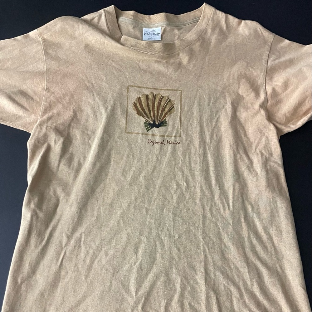 Vintage Cozumel, Mexico T-shirt single stitch adult L on beach balls tag